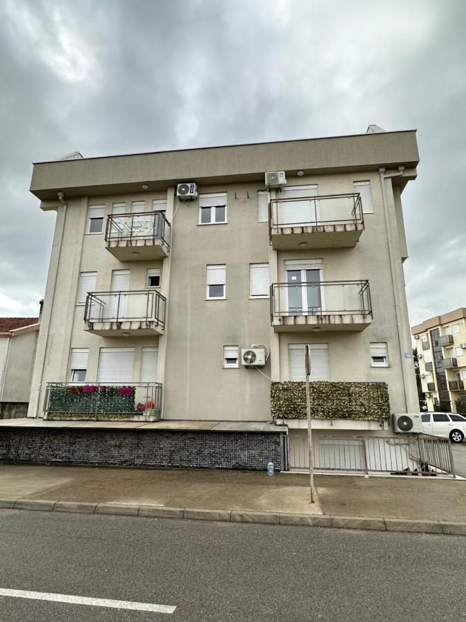 Selena Apartment Ποντγορίτσα Εξωτερικό φωτογραφία